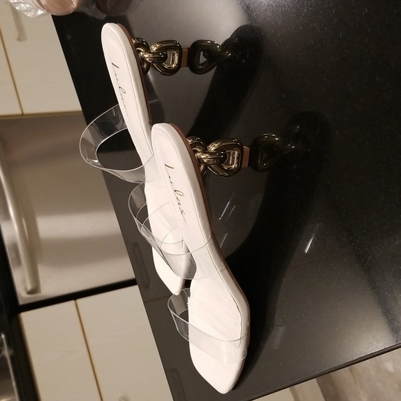 💕LULU'S💕 Arielah White Vinyl High Heel Slide Sandals ~ 8.5 New Without Box - Picture 6 of 14